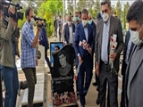 ادای احترام معاون اول رئیس جمهور به مقام شامخ شهیدان والامقام در بهشت زهرا (س)