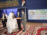  با حضور فرماندار بهارستان انجام شد؛ توزیع ۱۲ سری جهیزیه به نو عروسان