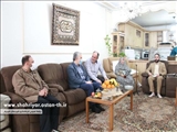 دیدار سرپرست فرمانداری شهرستان شهریار با خانواده معظم شهیدان سید علی،سید محمد و سید محمود اینانلو
