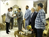 دیدار شهردار باقرشهر با خانواده معزز شهید عزت اله احمدی 

