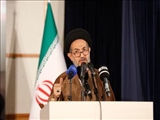امام جمعه موقت تهران: نگرش بلندمدت برای پیشبرد مسائل کشور/ با تکیه بر رصد درست و استفاده از نظام دانشی، مسیر حرکت پیشرفت کشور را هموار سازیم