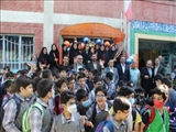 حضور فرماندار شمیرانات در جمع معلمان و دانش آموزان مدرسه شاهد رمضانی 