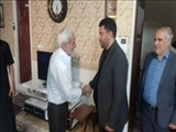 تجلیل از خانواده های معظم شهدا با حضور فرماندار ویژه ورامین 