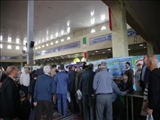 برپایی میز خدمت شورا و شهرداری اسلامشهر در مصلای نماز جمعه