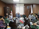 نشست صمیمانه جمعی از نخبگان بسیج دانش‌آموزی با سرپرست فرمانداری قرچک