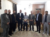 دیدار فرماندار شهرستان ملارد با خانواده شهید دانشجو عباس ذاکری