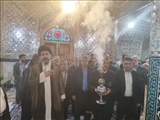 حرم مطهرامامزاده جعفر(ع)غبارروبی شد