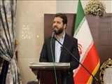 معلمان هویت، انسان و آینده کشور را با فداکاری و ایثار می‌سازند