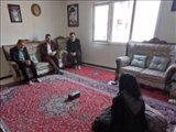 دیدار قائم مقام کمیته امداد استان تهران با خانواده شهید جاویدنشان «مجید هوشیار»