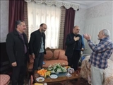 دیدار مدیرکل کمیته امداد استان تهران با خانواده شهید امیرحسین بوربور عظیمی