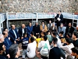 وزیر کار از مرکز نگهداری کودکان امید ورامین بازدید کرد
