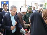 طرح سپاس معلم شهرستان قرچک با غبارروبی و عطرافشانی مزار شهدای گمنام آغاز شد