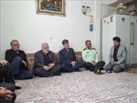 حضور فرماندار ملارد در منزل شهید میثم یونسی