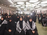 حضور مدیرکل امور زنان استانداری تهران در اجتماع باشکوه گرامیداشت ۱۱۰ شهید زن و کودک دفاع مقدس در مصلای تهران