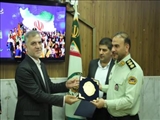 تجلیل سرپرست فرمانداری و اعضای شورای تأمین از فرماندهی انتظامی بهارستان به مناسبت هفته فراجا