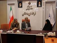 دیدار چهره به چهره 12 نفر از شهروندان با  فرماندار بهارستان