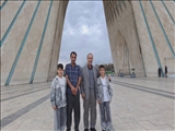دیدار فرماندار تهران با گردشگران نوروزی در میدان آزادی / تأکید بر تداوم میزبانی شایسته در شرایط جنگ رمضان