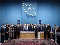 نشست دکتر مسعود پزشکیان و محمدصادق معتمدیان، استاندار تهران با نخبگان استان