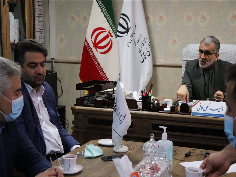 پاسخگویی فرماندارقدس با شهروندان
