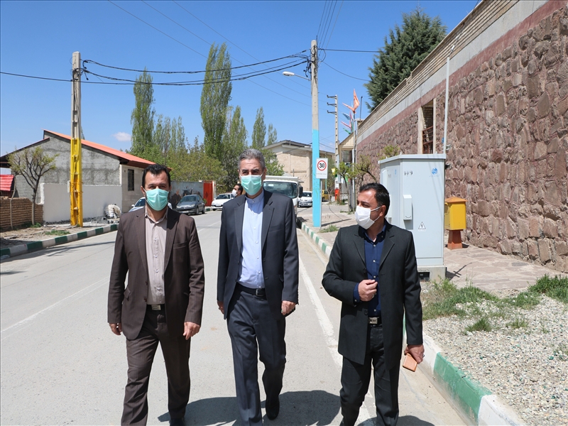 طاهرخانی: دهیاران نقش مهمی در شکوفایی