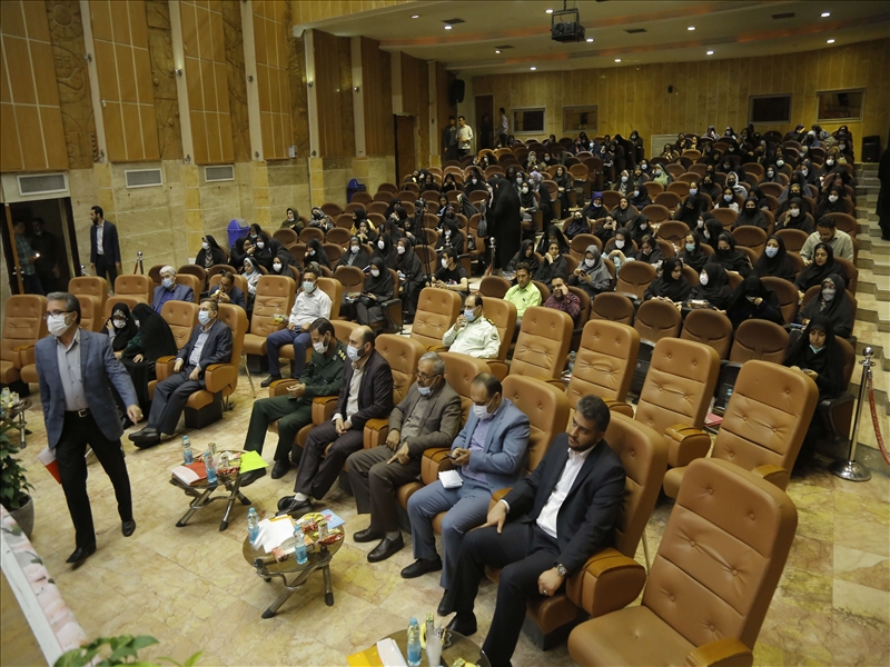 نشست بررسی راهکارهای حمایت از خانواده