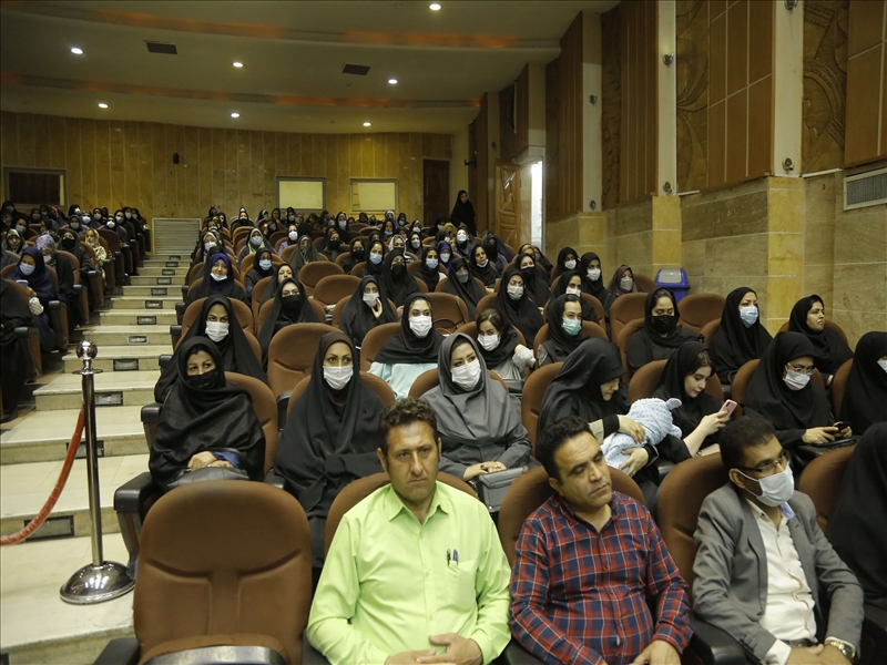 نشست بررسی راهکارهای حمایت از خانواده