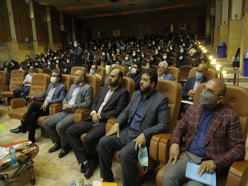 نشست بررسی راهکارهای حمایت از خانواده