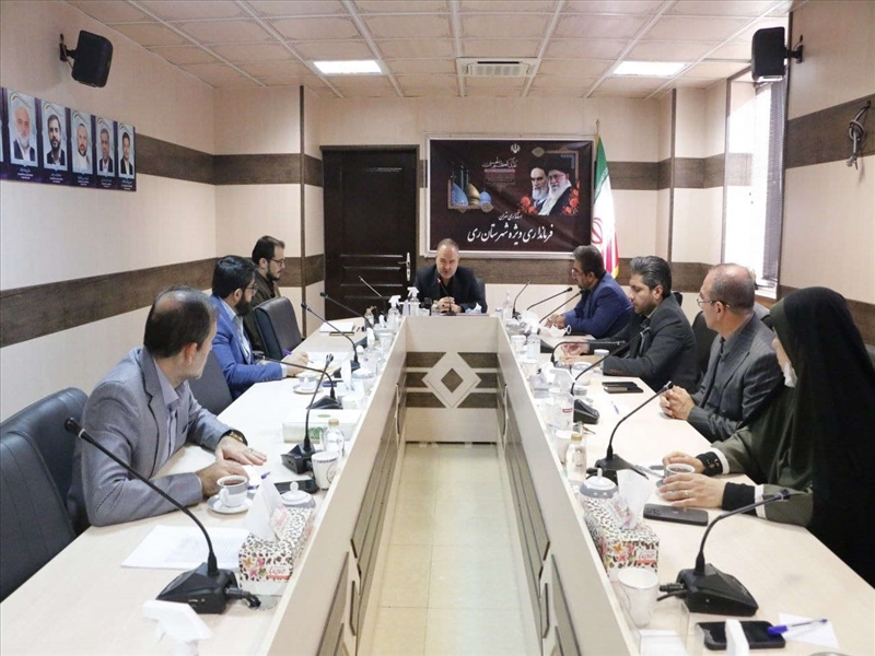 جلسه شورای معاونین و بخشداران فرمانداری