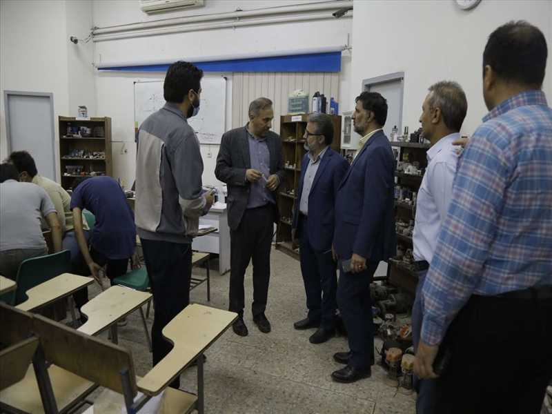 بازدید از مرکز فنی حرفه ای شهرستان
