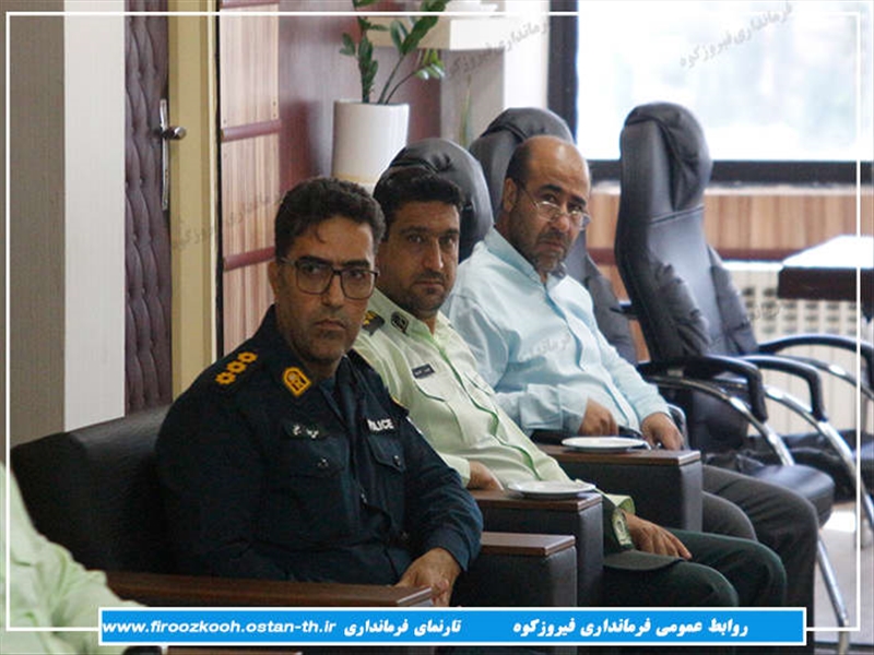 دیدار فرمانده و پرسنل نیروی انتظامی
