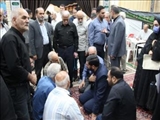 برپایی میز خدمت فرماندار و مدیران شمیرانات در نمازهای جمعه 