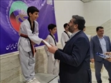 بازدید فرماندار شهرستان قدس از مسابقات تکواندو دهه امامت و ولایت و تقدیر از قهرمانان