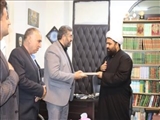 تقدیر از امام جمعه معزز شهرستان قدس به مناسبت سالگرد اقامه اولین نماز جمعه در کشور