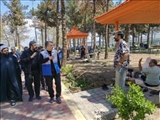 در روز طبیعت؛ فرماندار قدس در میان خانواده‌ها / گفت‌وگوی صمیمی با شهروندان در بوستان‌های شهر