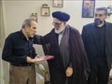 دیدار فرماندار قدس و رئیس شورای تبلیغات اسلامی استان تهران با خانواده شهیدان سلجوقی و اسماعیل‌لو