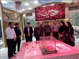 بزرگداشت هفته دفاع مقدس با گل‌افشانی اداره ورزش شهرستان قدس در مزار شهید گمنام