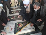 غبار روبی و گلباران مزار شهدا شهرستان قدس