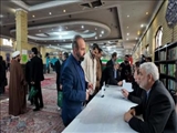 فرماندار بهارستان گفت: برپایی میز خدمت در محل نماز جمعه اقدامی سازنده برای گره گشایی از مشکلات مردم است