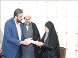 دیدار مسئولان قرچک با خانواده شهید روحانی "رجبعلی اسلامی خوزانی"