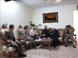 حضور فرماندار شهرستان قرچک در منزل جانباز سرافراز اقبال نظرپور و شهید معزز علیرضا جعفری