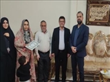دیدار بخشدار بومهن و رئیس بنیاد شهید شهرستان پردیس با خانواده جانباز حیدری و تجلیل از همسر ایشان به مناسبت روز پرستار