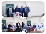 میز خدمت آبفای بخش خاوران در نماز جمعه قیامدشت برپا شد