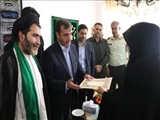 دیدار فرماندار ویژه شهرستان ری با خانواده معظم شهید نبرد با رژیم پلید صهیونیستی