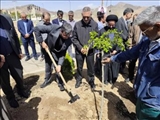 آیین کاشت «نهال امید» در شهرستان ری باحضور معاونین استاندار تهران/ لبیک مسئولان و مردم شهرستان ری به فرمان رهبر معظم انقلاب