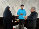 دیدار رییس اداره کتابخانه‌های عمومی شهرستان ری از خانواده معظم شهیدان "داسار"