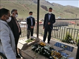 گلباران مزار شهید روستای گدوک توسط دادستان شهرستان فیروزکوه