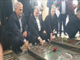 استاندار تهران به مقام شامخ شهدای گلزار ده امام در پاکدشت ادای احترام کرد