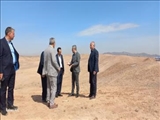 بازدید میدانی از زمین واگذاری منابع طبیعی برای احداث مزرعه انرژی خورشیدی در رباط کریم