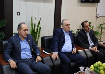 نقش کلیدی همکاری بانک‌ها با حوزه تولید و صنعت برای رونق اقتصادی شهرستان بهارستان