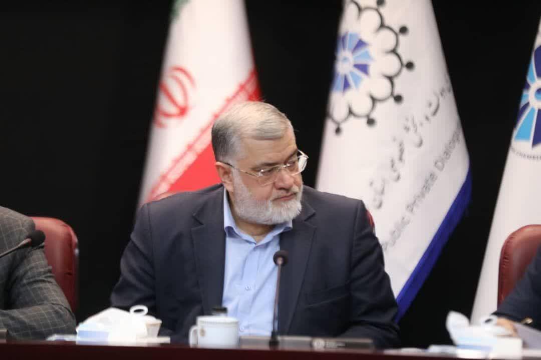 استاندار تهران: عبور از دوره گذار اقتصادی نیازمند همراهی مردم است